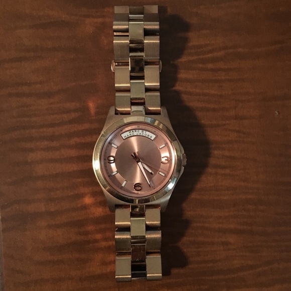 Rose Gold Marc by Marc Jacobs watch - Picture 2 of 3